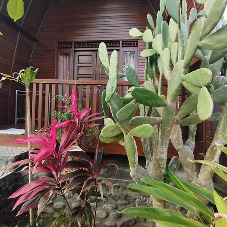 Hotel Sunsets At Sumbul Pulukan Exterior foto